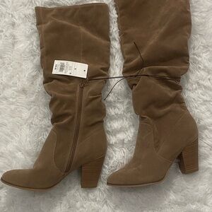 Women's Knee High Slouch Boot - Tan